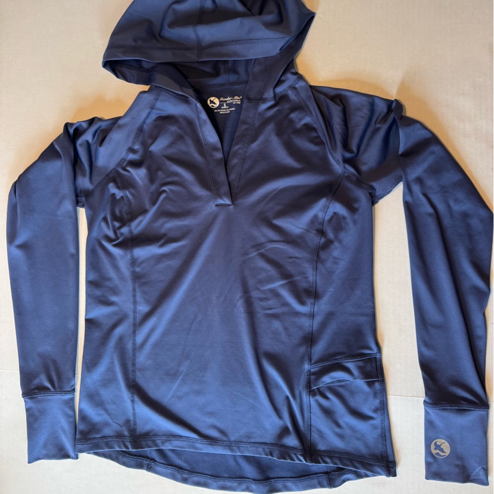 Navy V neck long sleeve lightweight hoodie with pockets size small